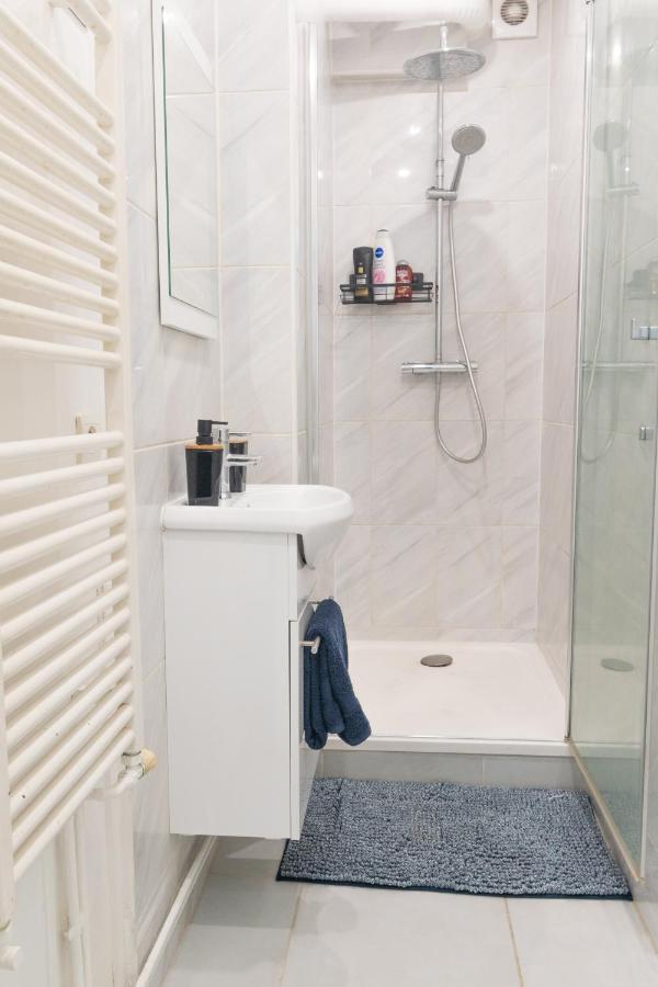 Apartmán L'Emeraude, Proche Gare De Melun Exteriér fotografie